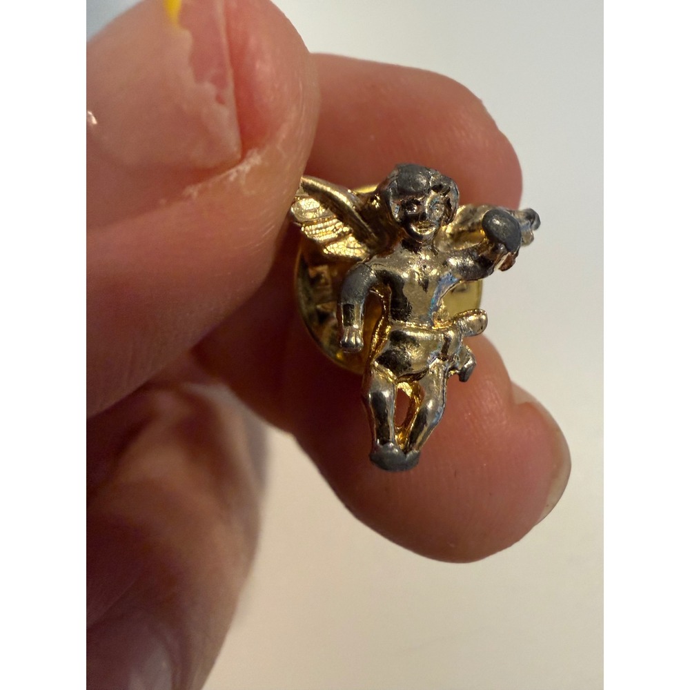 Vintage Gold Tone Cherub Angel Lapel Pin Winged Cupid Small Brooch Accessory